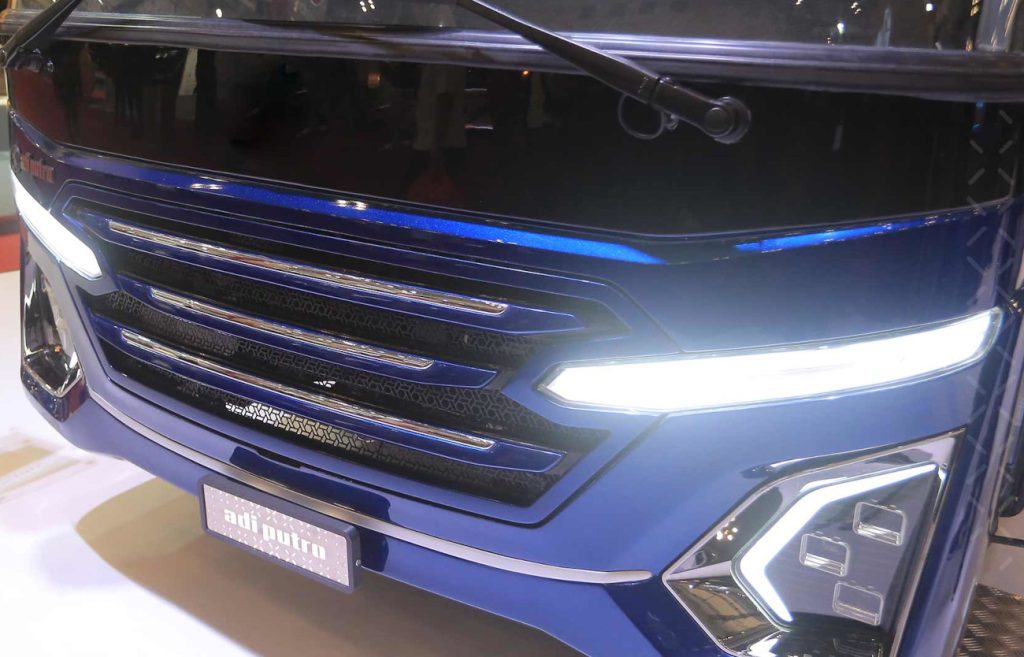 Adiputro Ikut GIIAS 2024 dengan beragam Jetbus 5