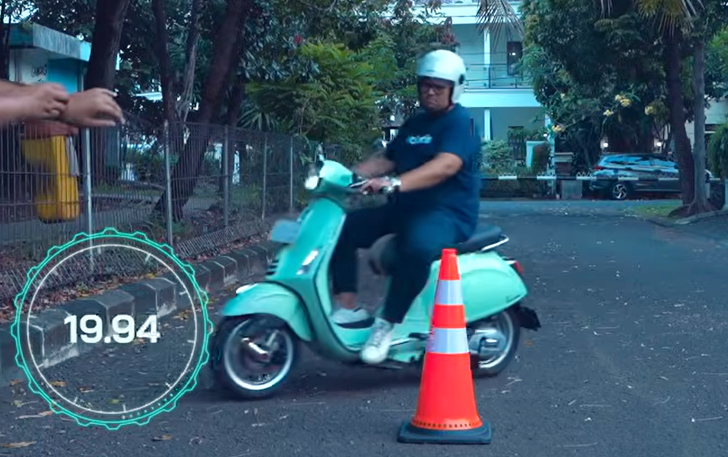 Komparasi Vespa Primavera vs Scomadi Turismo Piccolo Duo Klasik Asyik vespaprimavera 1