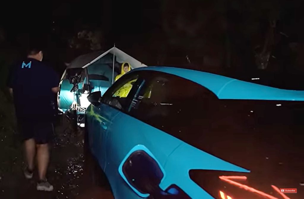 Duet MG 4 EV dan ZS EV dipakai camping