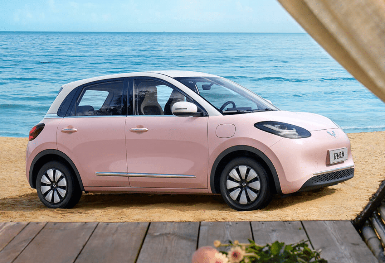 Daya maksimal Wuling Could EV 2024  tetap sama yakni 50 kW, namun kecepatan tertinggi meningkat 10 km/jam menjadi 130 km/jam 

