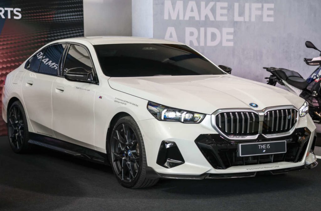 Spesifikasi BMW i5 Limited Edition di Malaysia