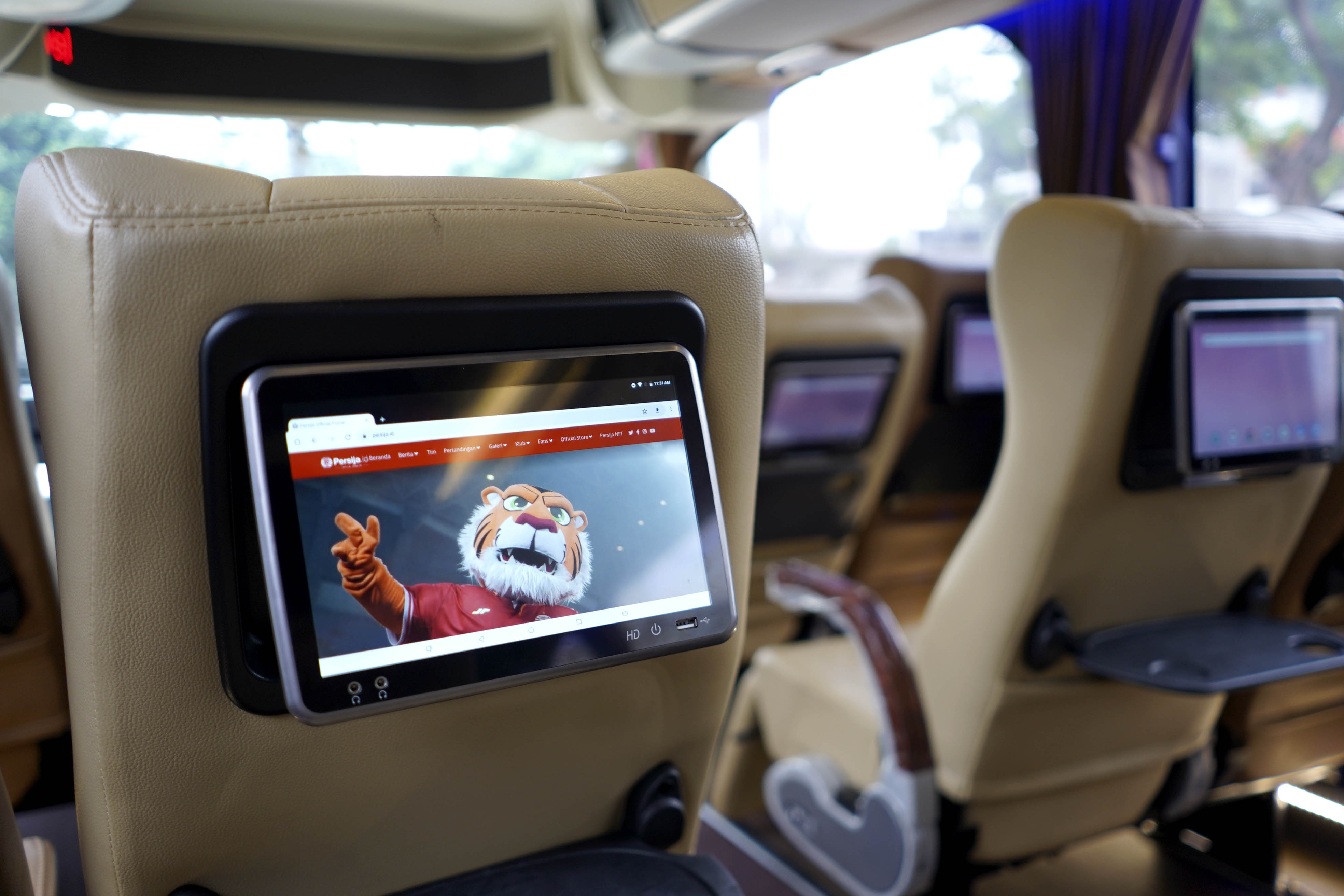 Spesifikasi bus Persija Jakarta bagian kabin