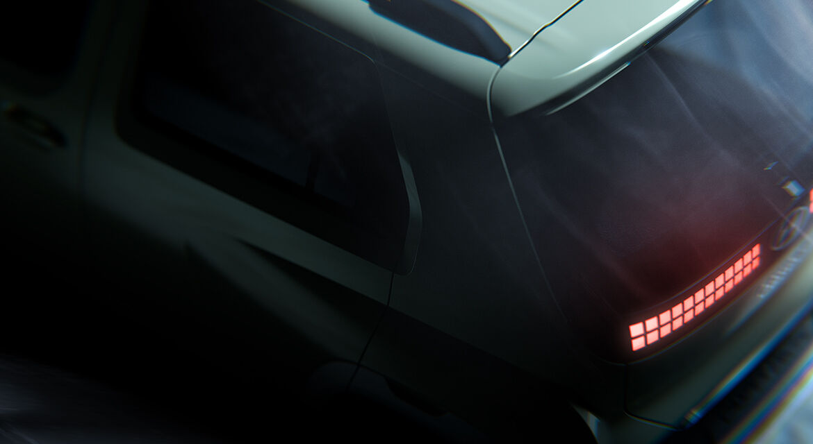 Garis bahu belakang Inster EV dibuat tegas 