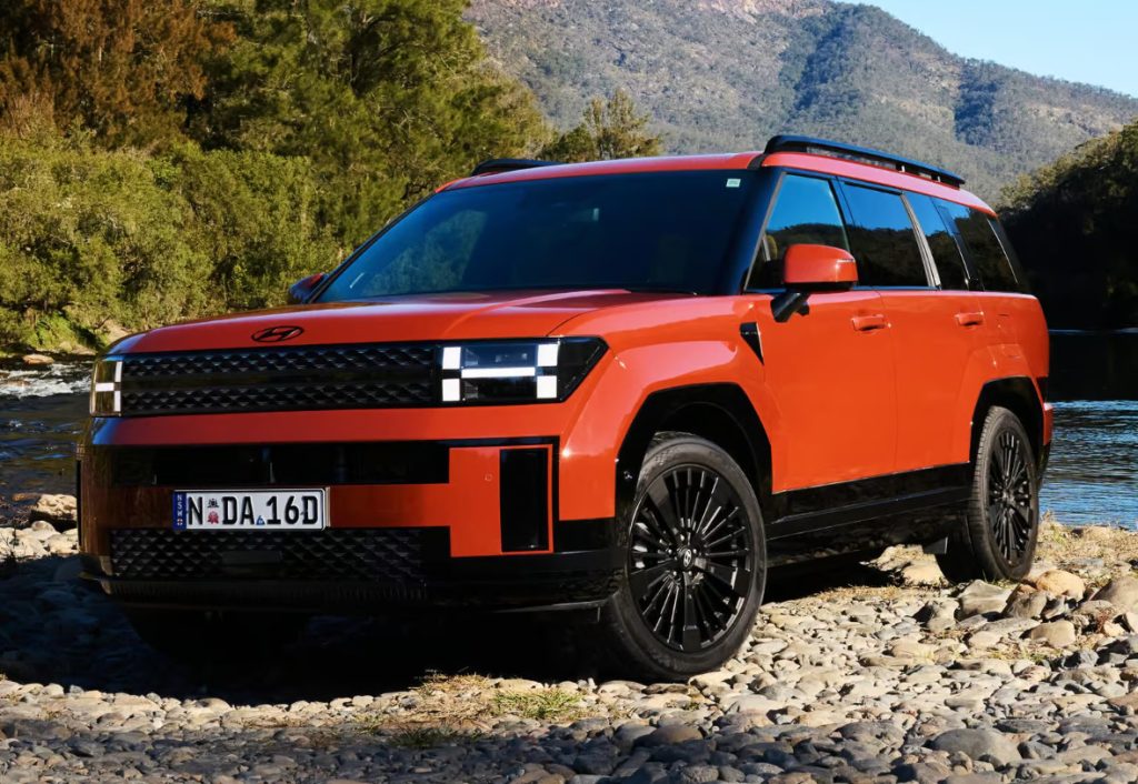 All New Santa Fe Hybrid