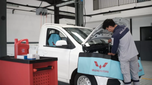 Wuling Hibahkan 240 Mesin Mobil ke Kampus dan SMK di Jawa Tengah