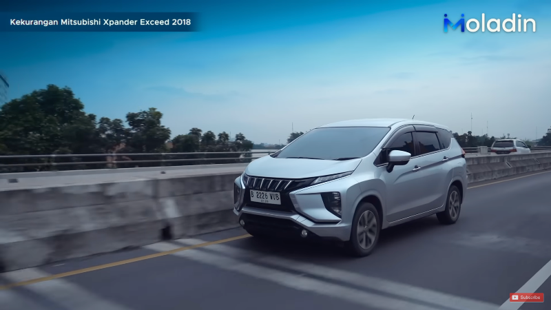 Komparasi Mobil Bekas Toyota Avanza Veloz Vs Mitsubishi Xpander Exceed 2018 Toyota Avanza Veloz vs Mitsubishi Xpander Exceed 2018