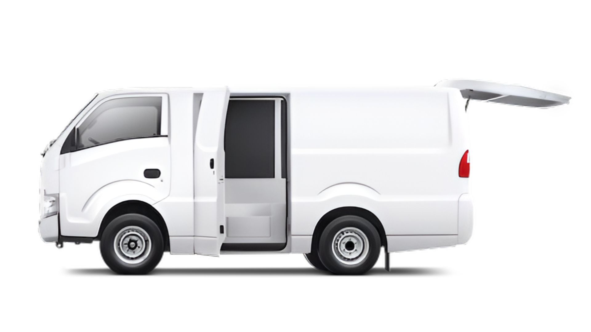 Volume kargo Isuzu Traga Blind Van mencapai 5,22 m3