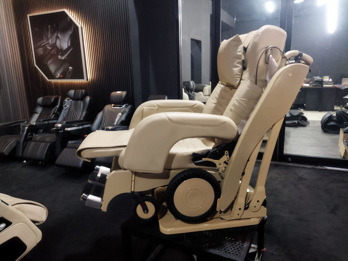 Jok Welcab dengan spesifikasi medis