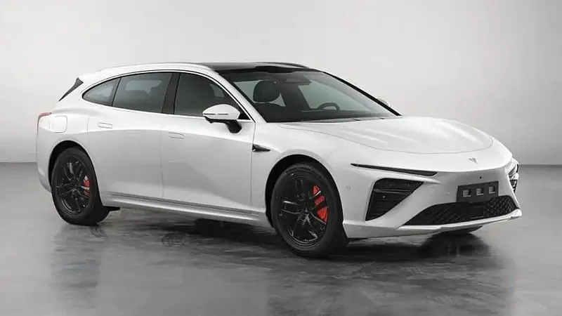 Neta Punya Station Wagon