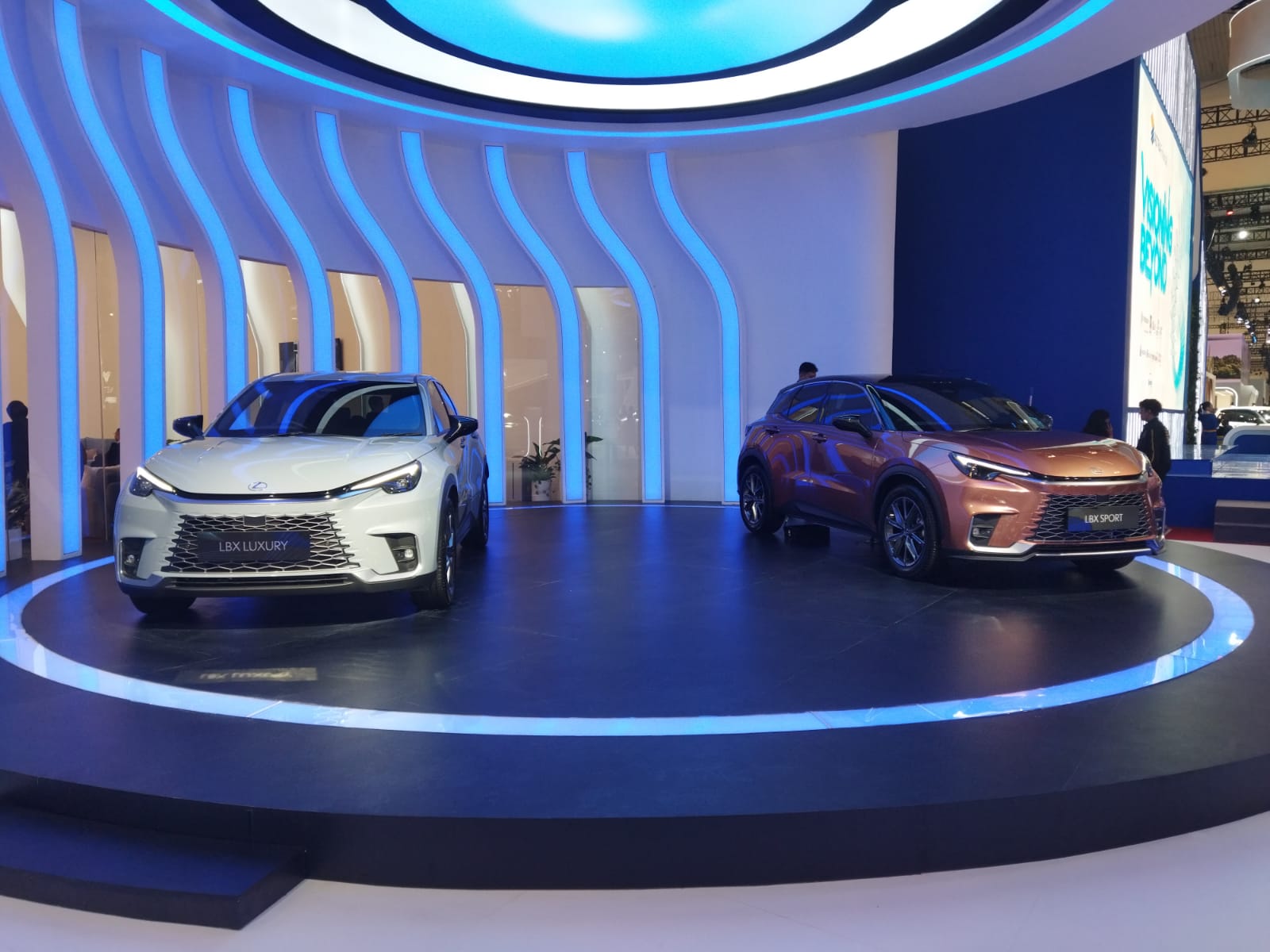 Dua All New Lexus LBX Tawarkan Teknologi Self-Charging Hybrid