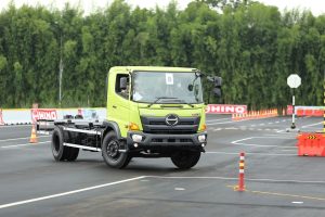 Hino Driving School Resmi Diperkenalkan di GIIAS 2024