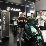Punya Motor Listrik Alva Lebih Nyaman Pas Kongkow di Pizza Hut dan Kopi Kenangan, Ini Alasannya - Tuwaga