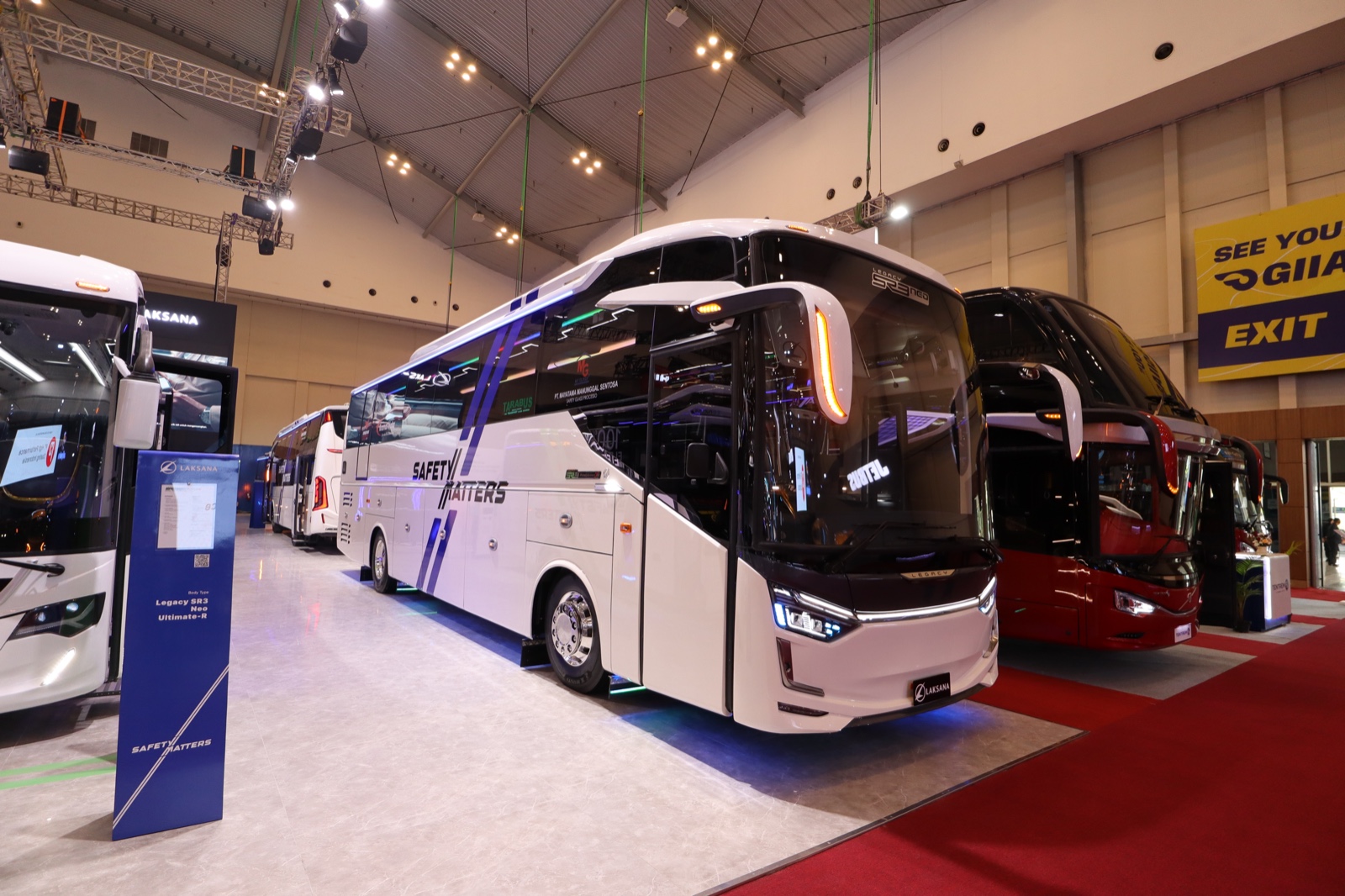 Legacy SR3 Neo-XHD Panorama Ultimate R Edition