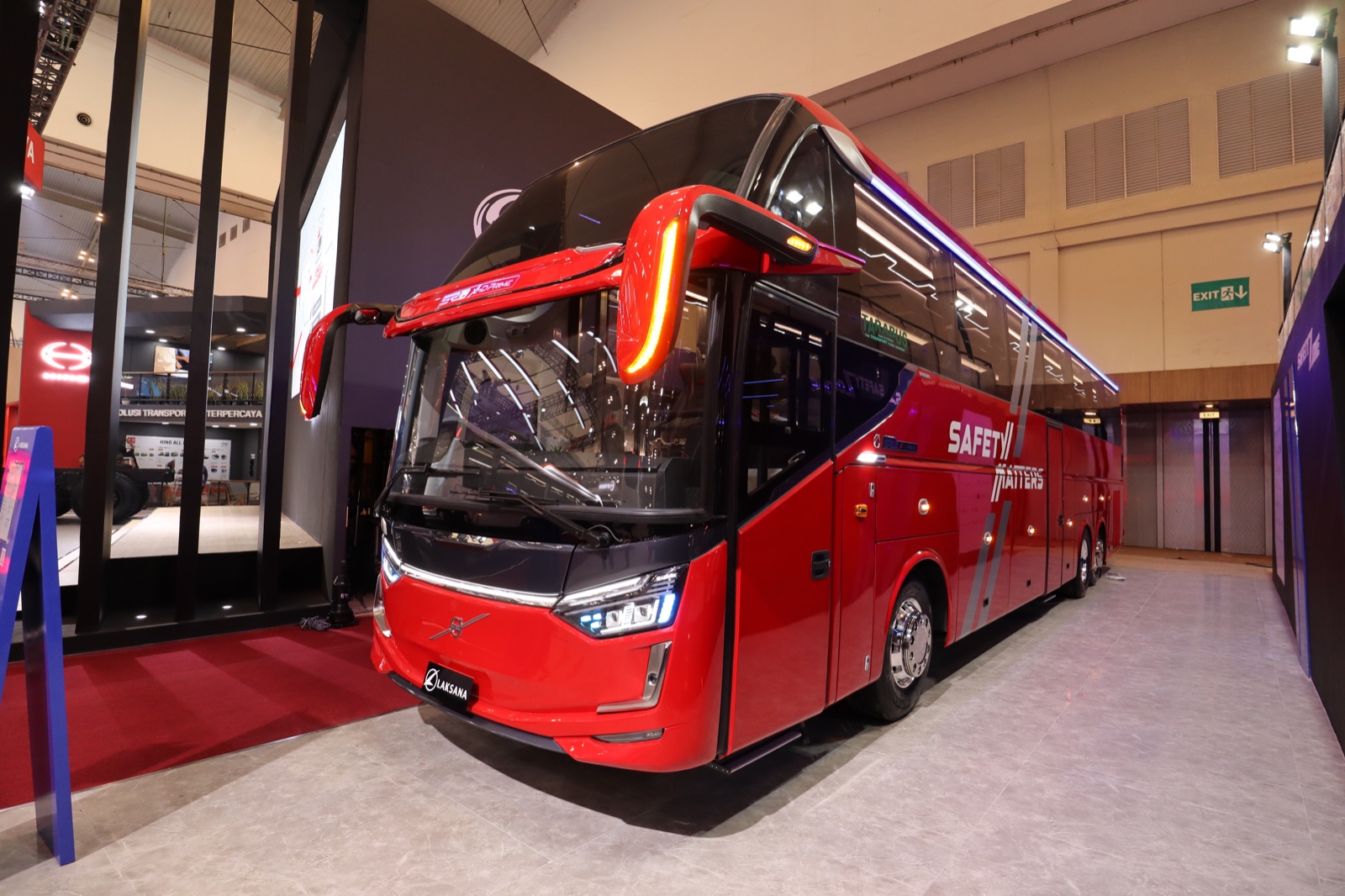 Penampilan Legacy-SR3 Neo XHD Prime Ultimate Edition yang menawan