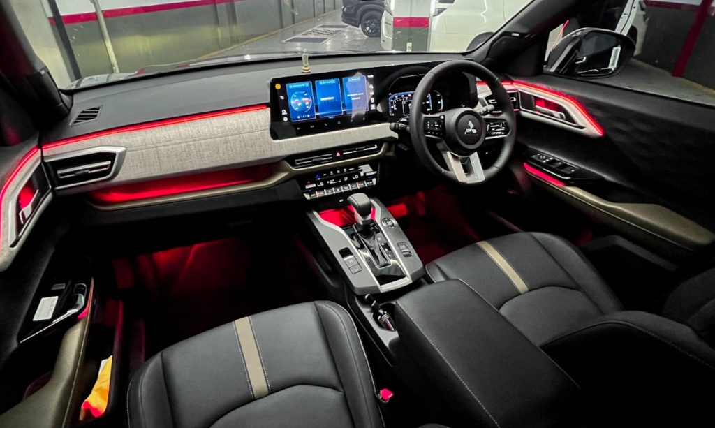 Mitsubishi XForce pasang kamera 360 derajat