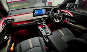 Biaya Mitsubishi XForce Pasang Kamera 360 Derajat dan Ambient Light