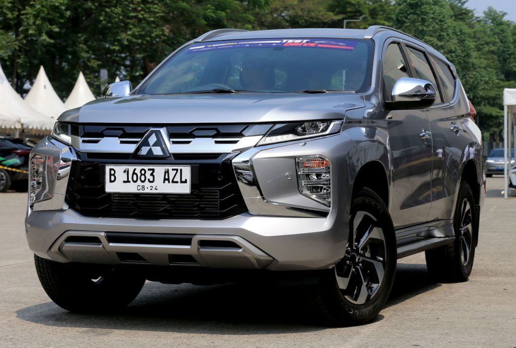 New Mitsubishi Pajero Sport berdandan lebih elegan