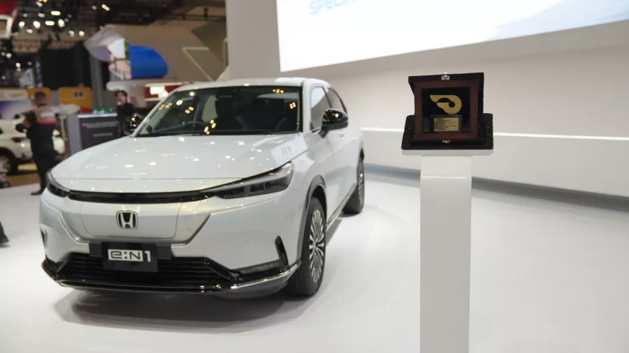 Honda e:N1 dirancang sebagai sebuah SUV keluarga yang cerdas dan canggih