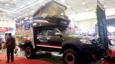 Toyota Hilux Maha Motorhome kolaborasi Baze dan Laksana