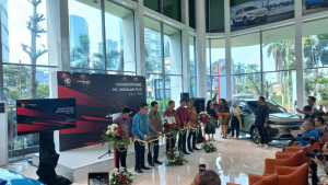Diler MG Andalan Puri Resmi Beroperasi, Maxus 9 Tidak Dipajang!
