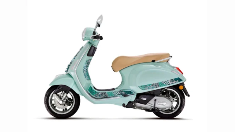 Vespa Primavera Batik