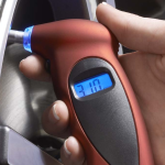 Rekomendasi Tekanan Angin Ban Mobil, Tidak Boleh Sembarangan!