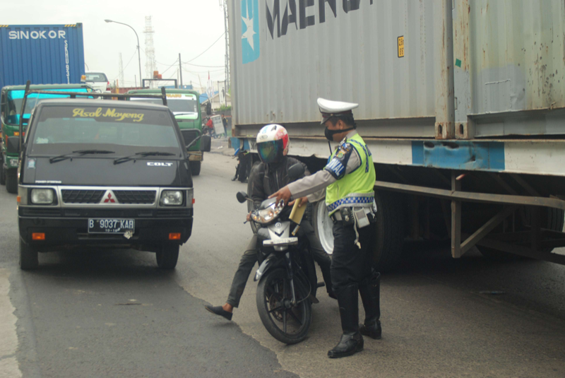 Sanksi tilang tidak bawa SIM