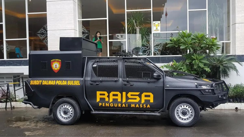 Salah Satu Deret Mobil Ekstrim Polri Yaitu Raisa