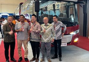 Karoseri Tentrem Serah Terima Bus ke PO, Kemenperin Apresiasi !
