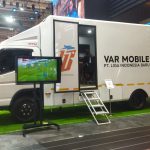 Mitsubishi Fuso Canter Dirombak Jadi Truk VAR, Penyelamat Pertandingan Sepak Bola Liga Indonesia Baru! - Tuwaga
