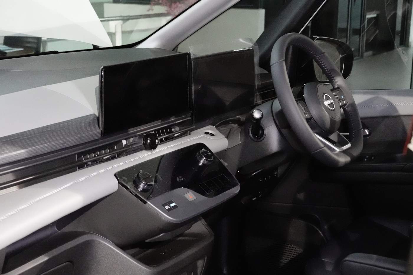 Dasbor Serena e-Power