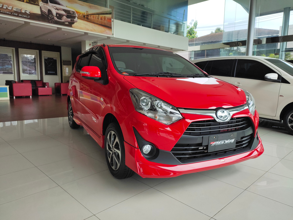 Kelebihan dan kekurangan Toyota Agya 2019