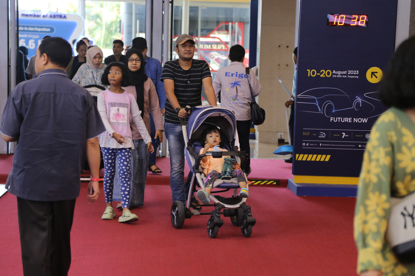 Fasilitas peminjaman stroller gratis di GIIAS 2024