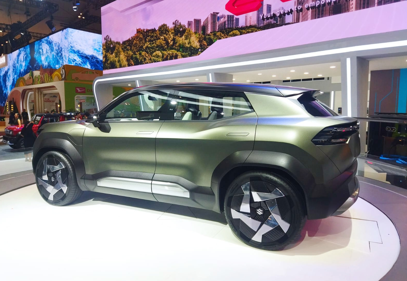 Menakar Potensi Suzuki eVX Konsep Bertransformasi Jadi Crossover Listrik di Indonesia Suzuki eVX disupport paket baterai 60kWh dengan jangkauan berkendara hingga 550 km
