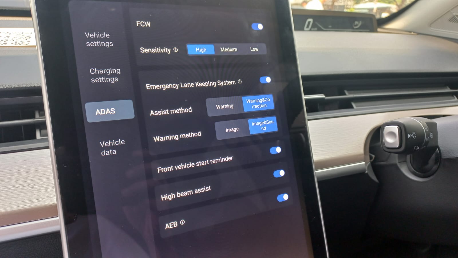 Test Drive Neta V-II Dari Jakarta ke Bandung, Sesuai Ekspektasi? Pengaturan fitur ADAS membantu keselamatan berkendara