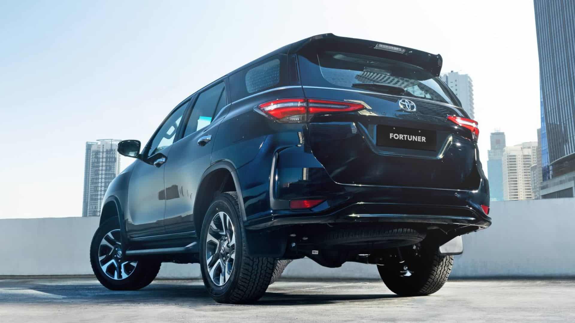 Buritan Toyota Fortuner Q