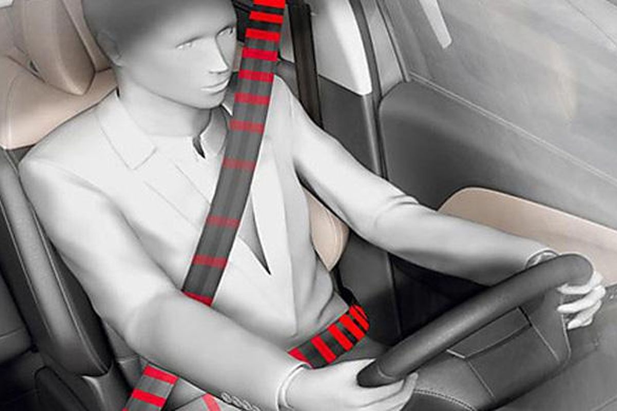 tips merawat sabuk pengaman pretensioner