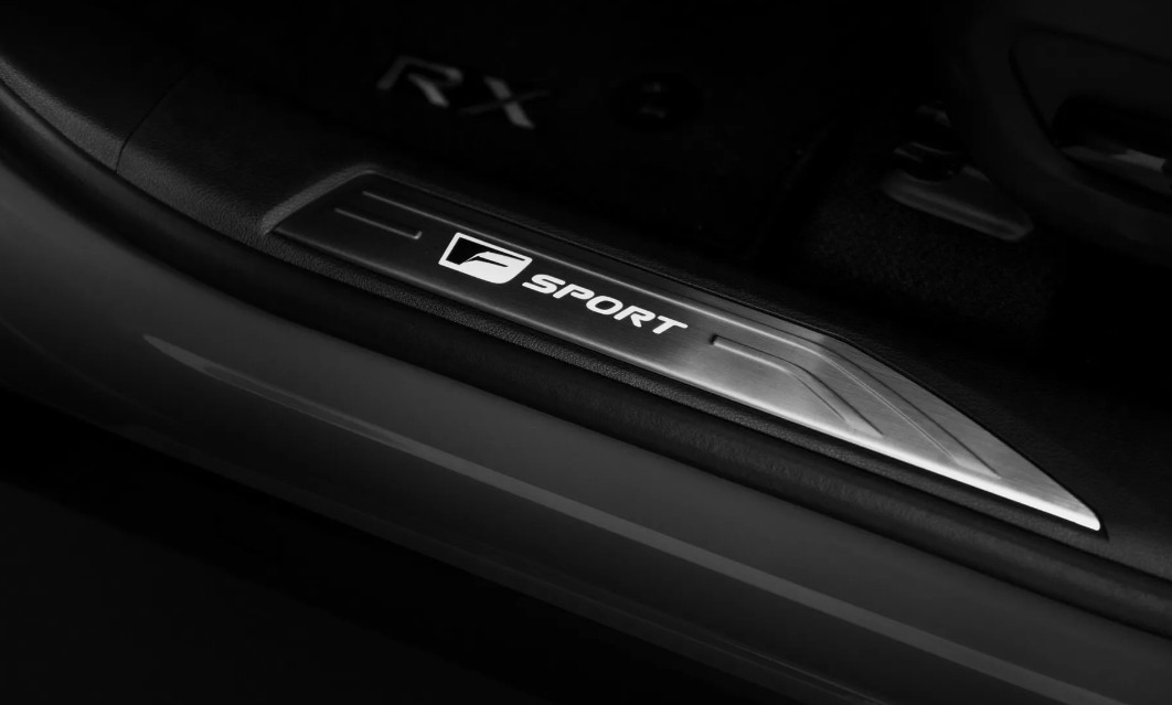 Lexus RX 2025 Hadir Dengan Desain F Sport Baru dan Edisi Khusus Black Line Lexus RX 500h F Sport Performance Black Line upgrade juga kelengkapan kabin