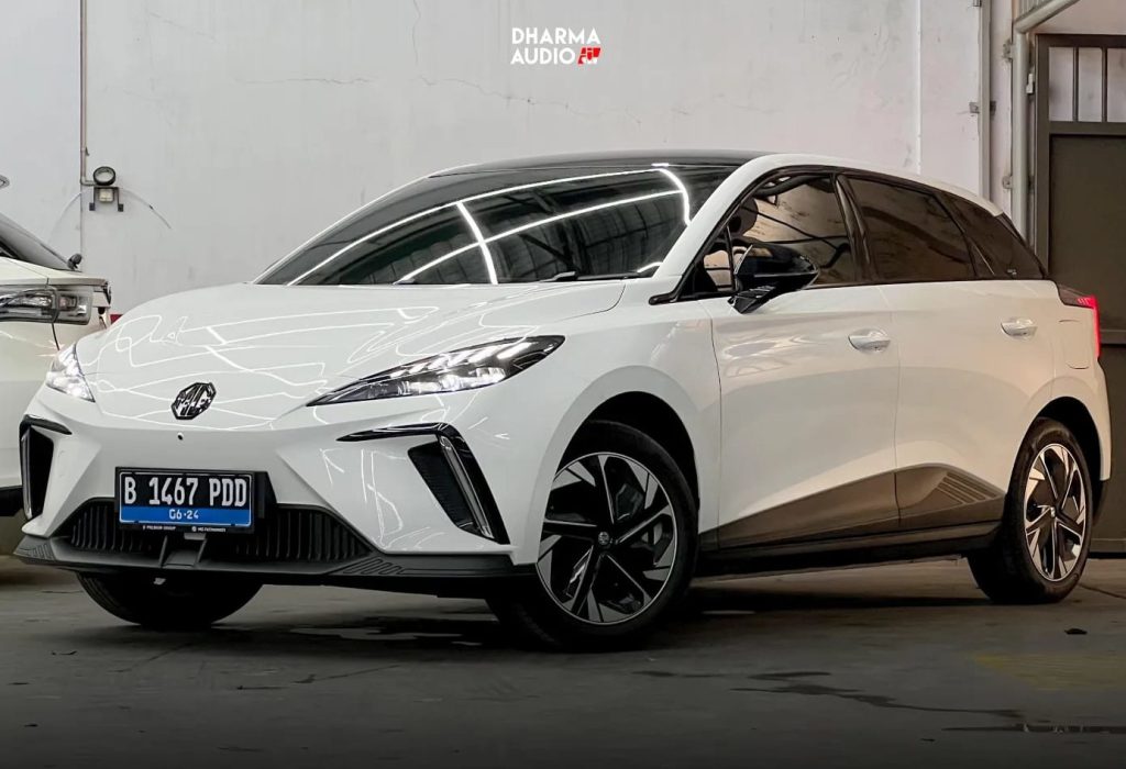 Pasang Ambient Light di MG 4 EV