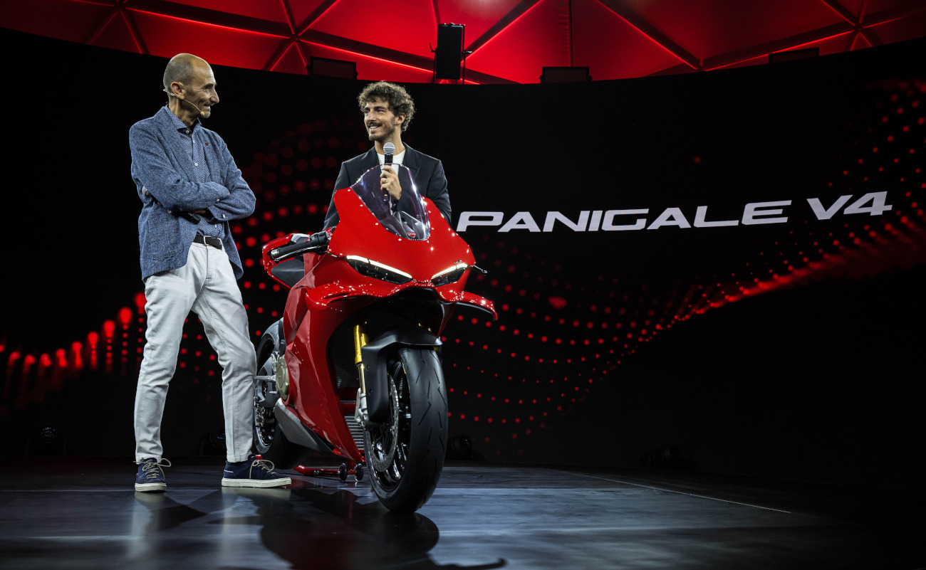 Debut new Ducati Panigale V4