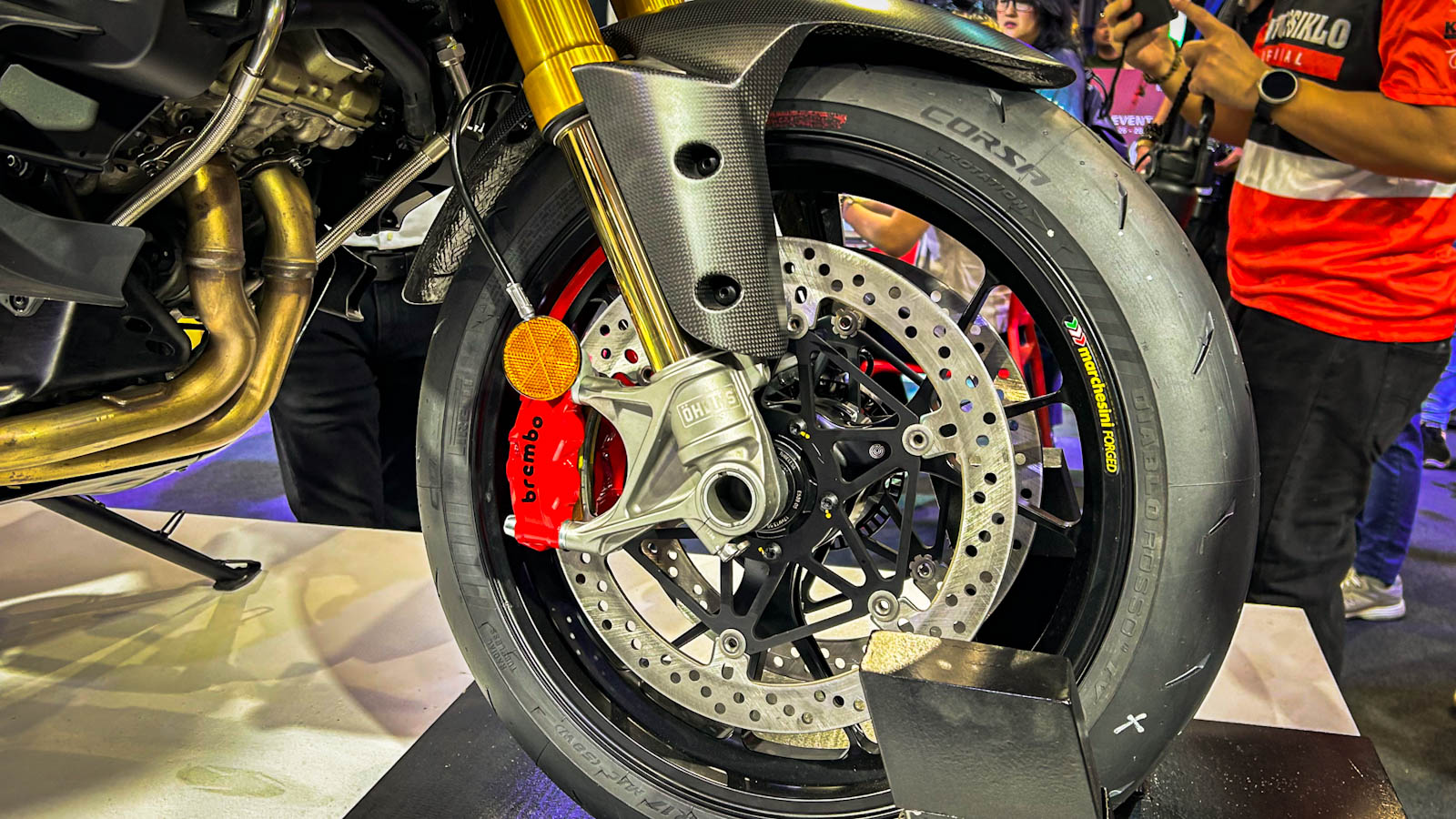 Ducati Multistrada V4 RS pakai velg aluminium tempa Marchesini ukuran 17 inci