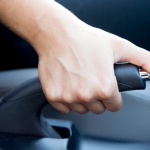 Tips Cara Atasi Rem Tangan Mobil Macet, Jangan Panik! - Tuwaga