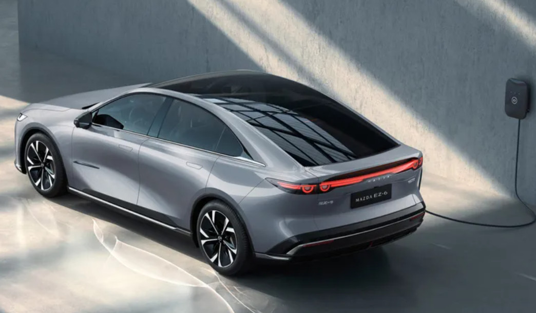 Mazda EZ-6 akan jadi mobil dengan kemampun handling dan teknologi otonom terbaik