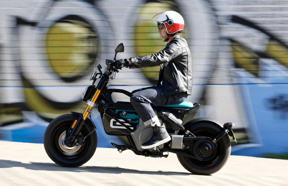 Motor Baru BMW Motorrad dan Polytron Juga Rilis di BCA Expo 2024