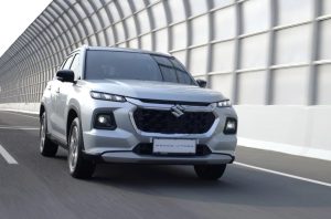 Pahami Lagi 4 Hal Penting Saat Berkendara di Jalan Tol