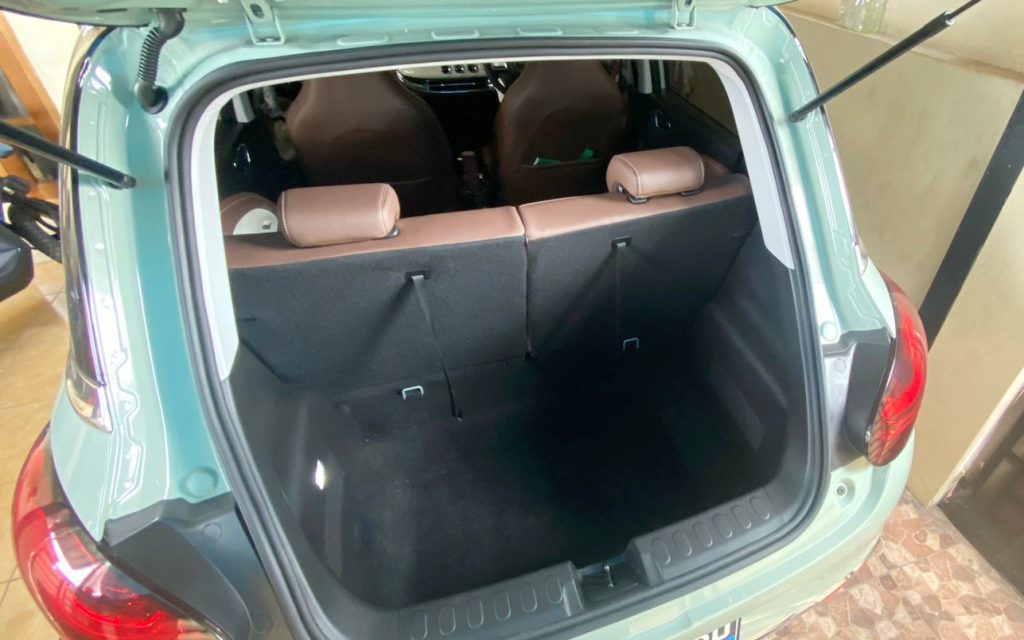 Konsumen Wuling Binguo EV mengeluh belum terima storage box bagasi