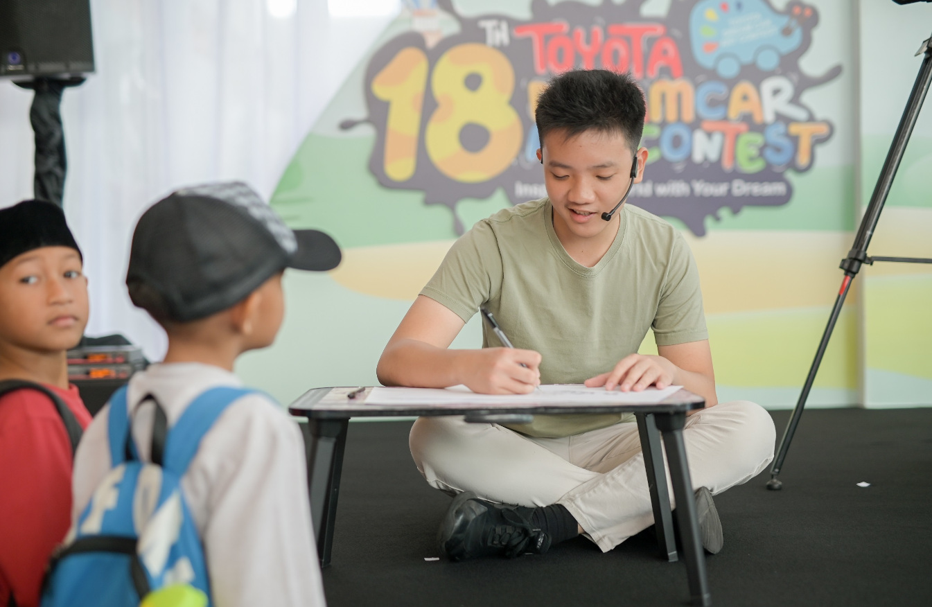 Dunia Barusa merupakan salah satu dealer Toyota yang turut menyelenggarakan TDCAC bersama Auto2000