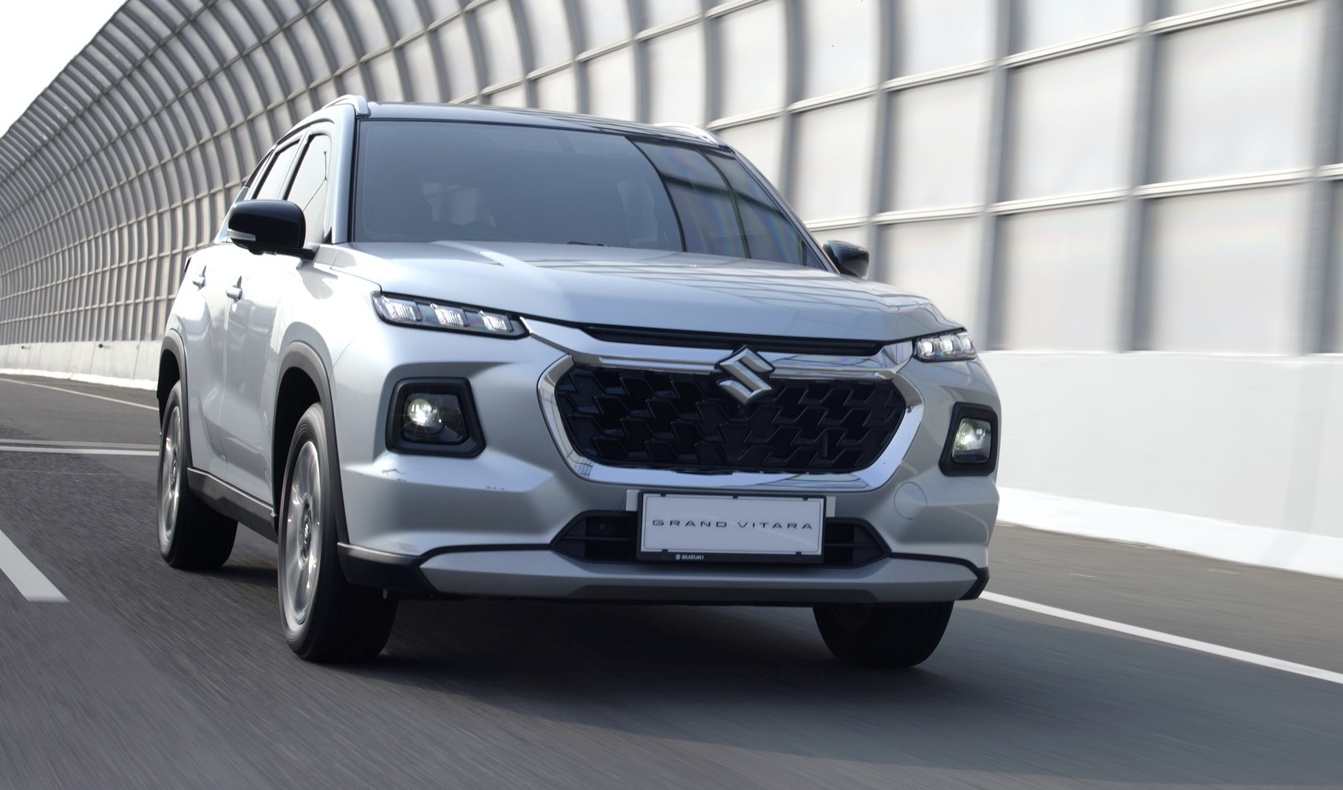 Singgung Kepraktisan dan Irit, Suzuki Hybrid Yakinkan Pilihan Pas Untuk Perjalanan Jarak Jauh Pengguna mobil hybrid bisa lega karena tersebar 7.000 SPBU untuk memenuhi kebutuhan isi ukang BBM