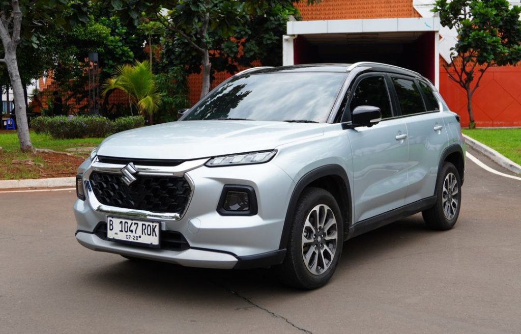 Kelebihan Suzuki Grand Vitara Selap-selip di Kemacetan Ibukota