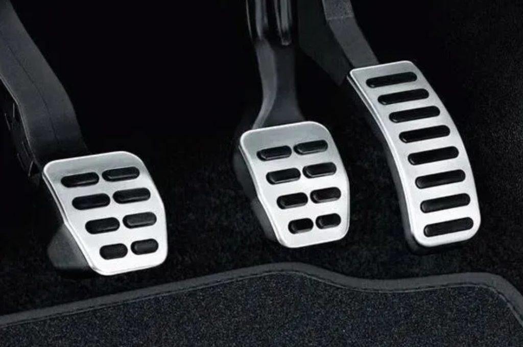 Begini Cara Mudah Deteksi Kerusakan Kopling Mobil